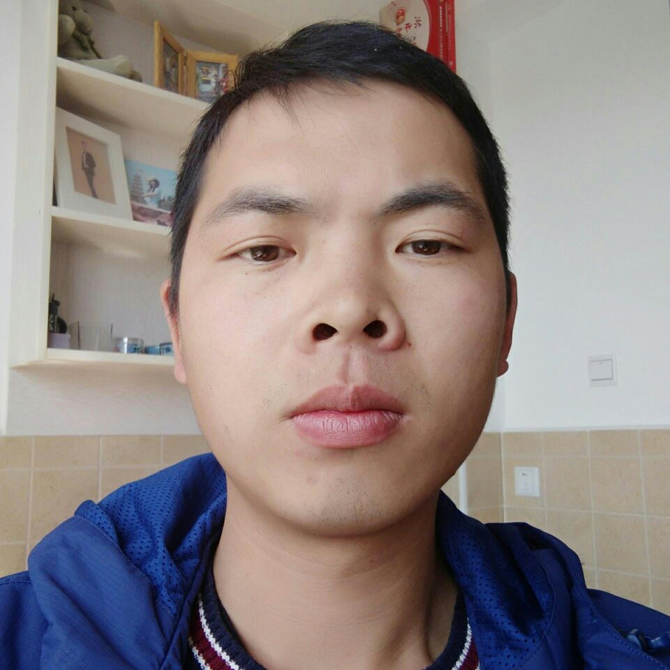 今天跟平安家园陈姐家安装的灯具。