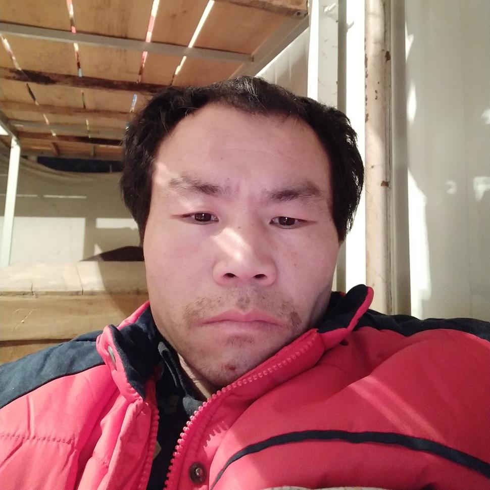 卫浴橱柜衣架