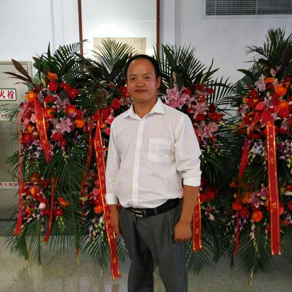 隔断墙吊顶刮白软包硬包