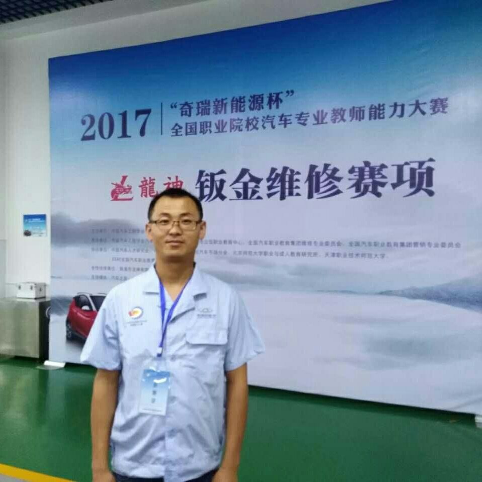 灯具维修安装