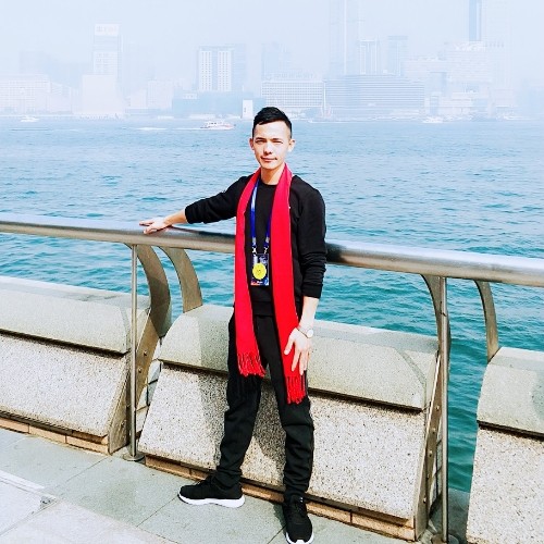 你喜欢海边是什么颜色