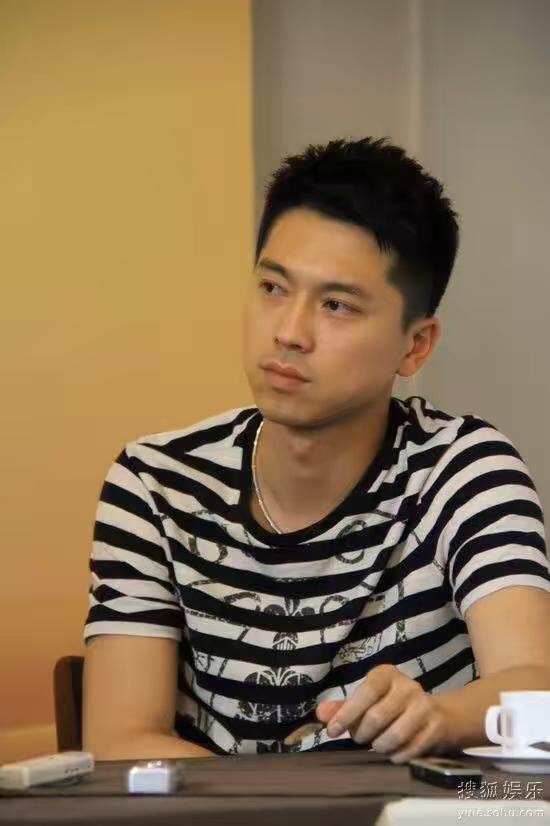 装修铝天花吊顶