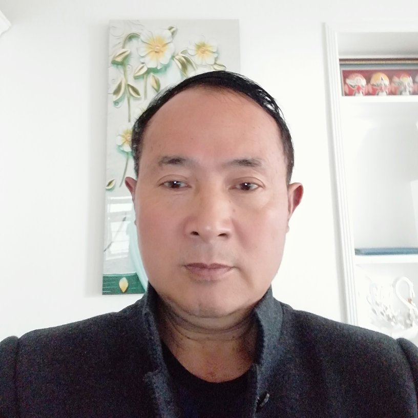 刚装修完成
的一套住房