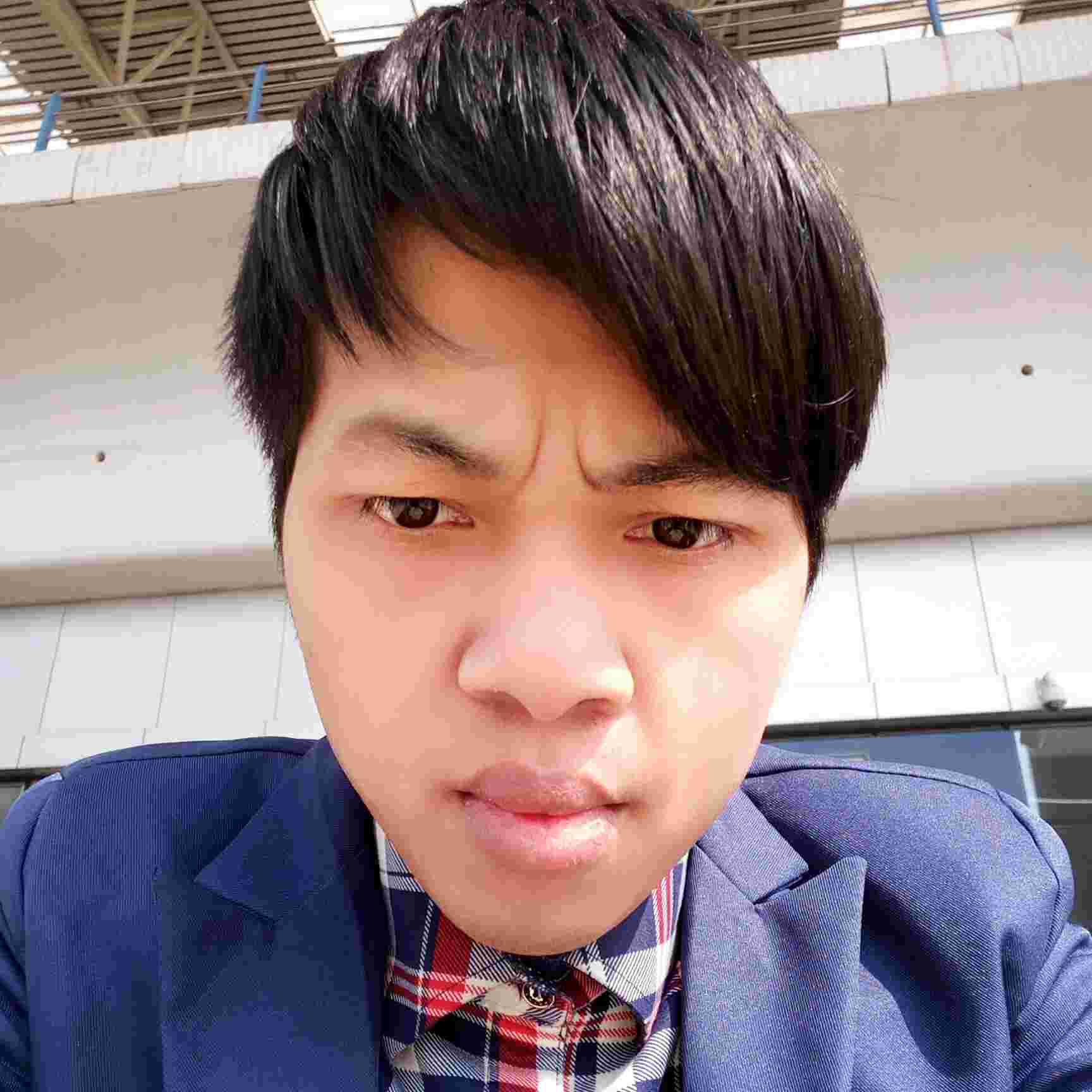 水电窗帘安装门锁灯具安装