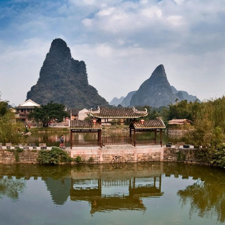 电脑办公设备销售和维修，上门安装监控设备，办公室设备、电脑维修