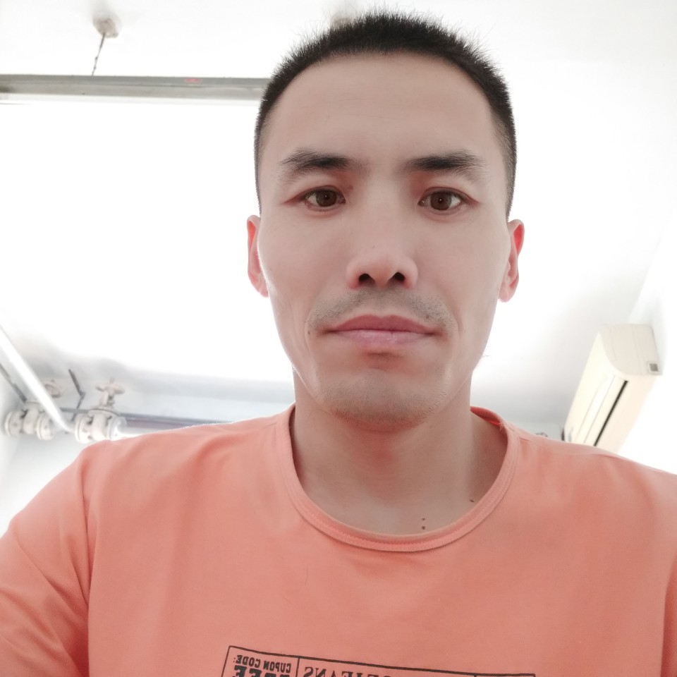 刮腻子粉刷电粉刷