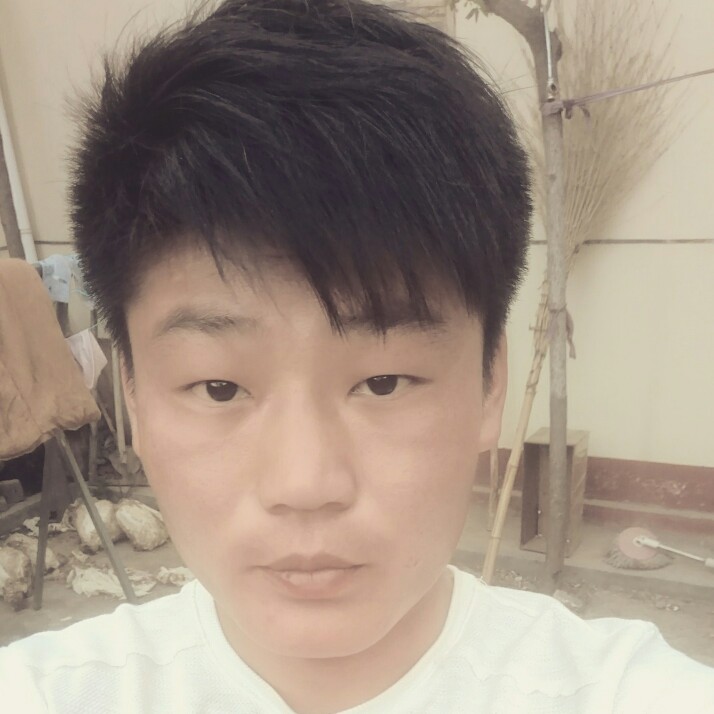 昨天又做了一单，虽然钱少点，但是可以长期合作，累啊，胳膊疼