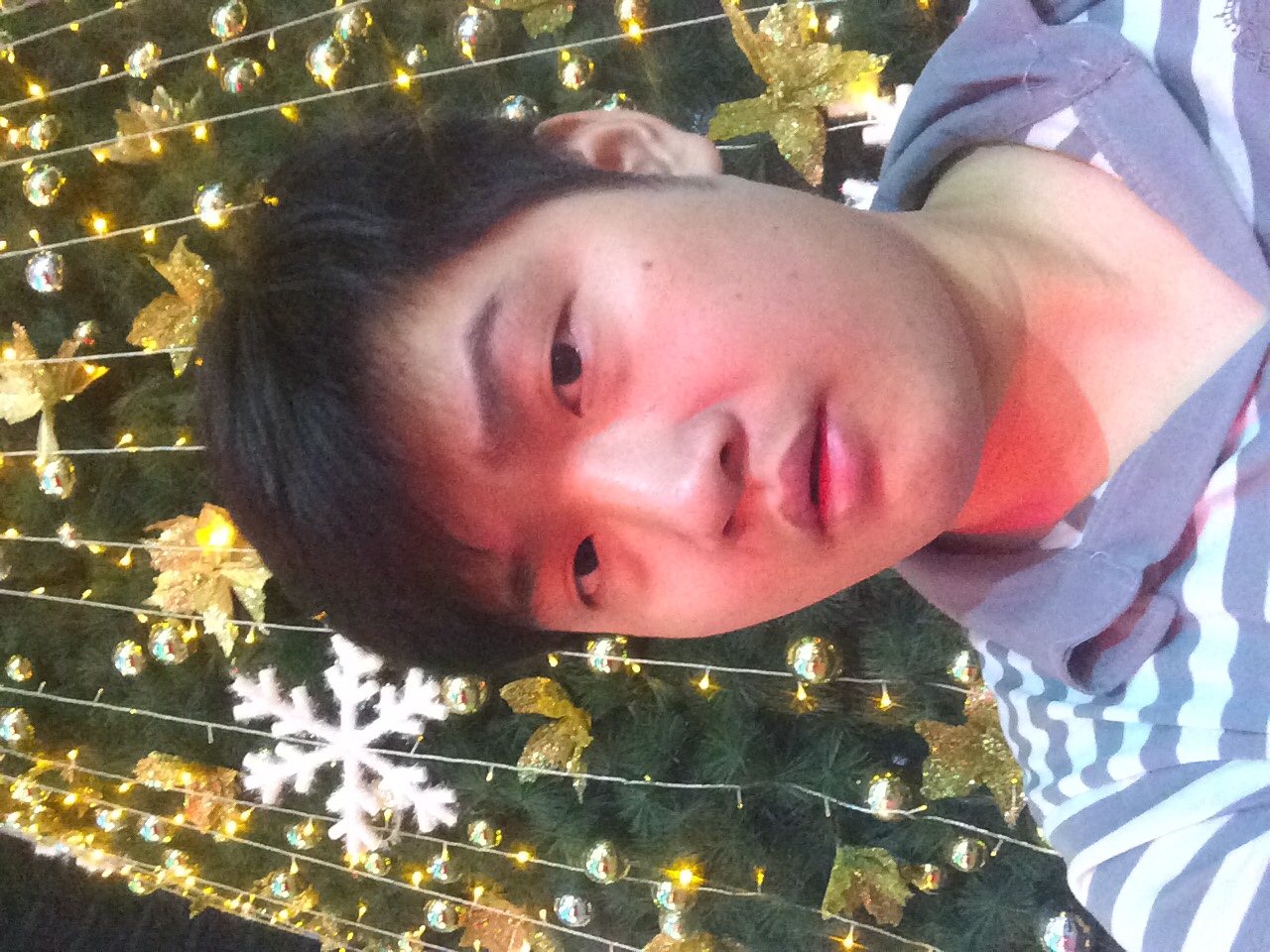 卫浴灯具安装无