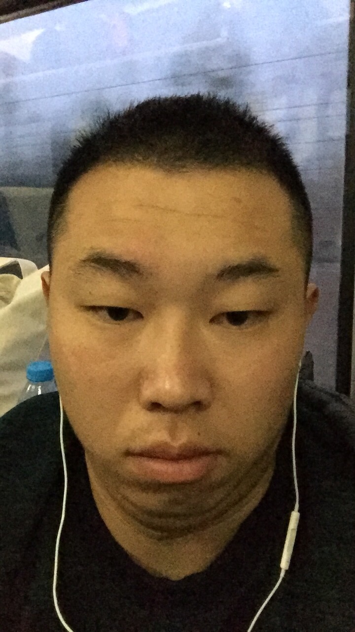 安装创，衣柜，家具，家电。提供上楼搬运服务。本人有多年的安装和搬运经验，欢迎来电咨询18550096364