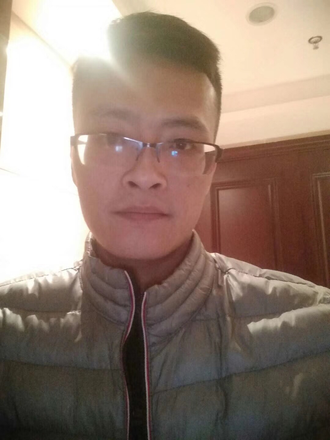 定制衣柜安装