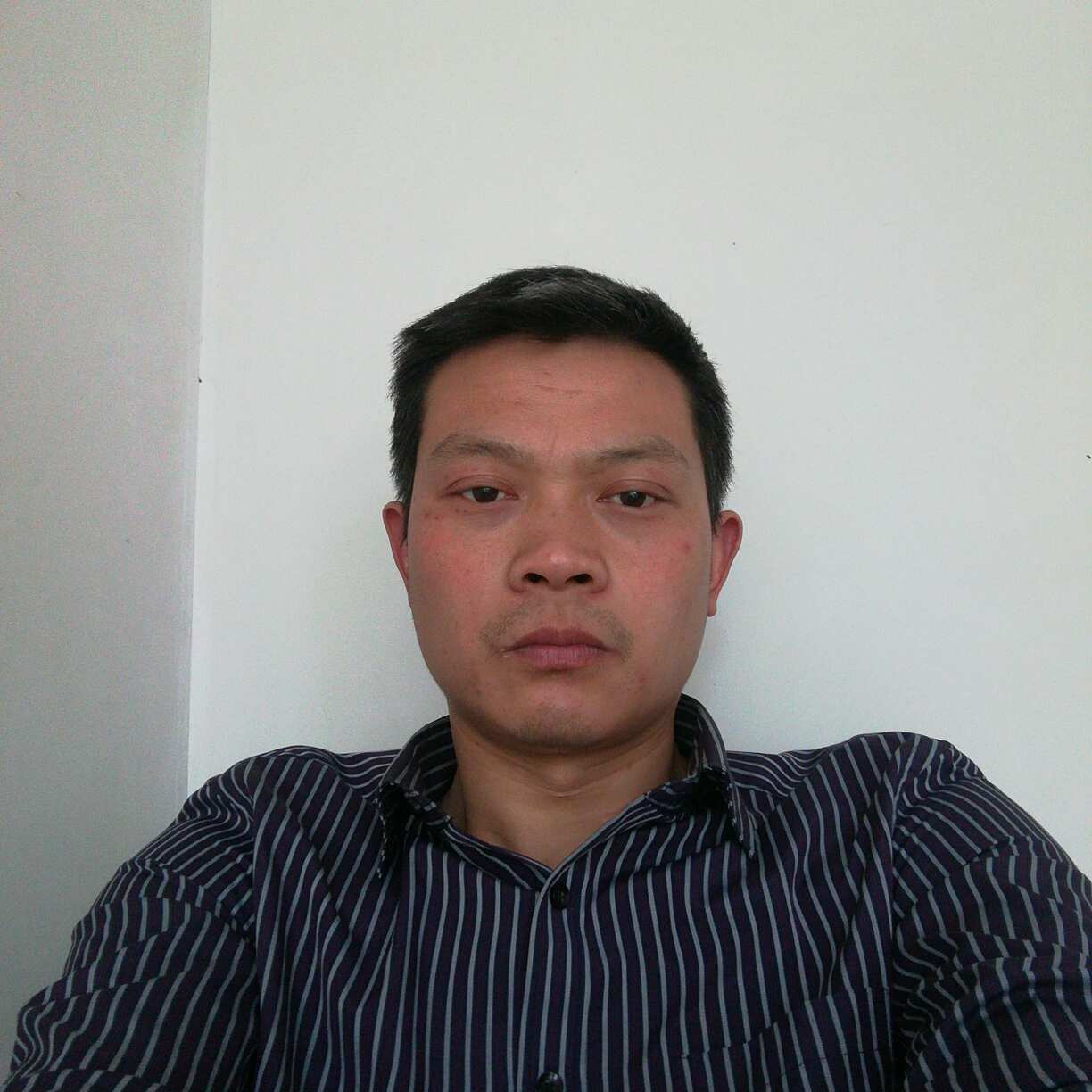 地板橱柜木地板安装