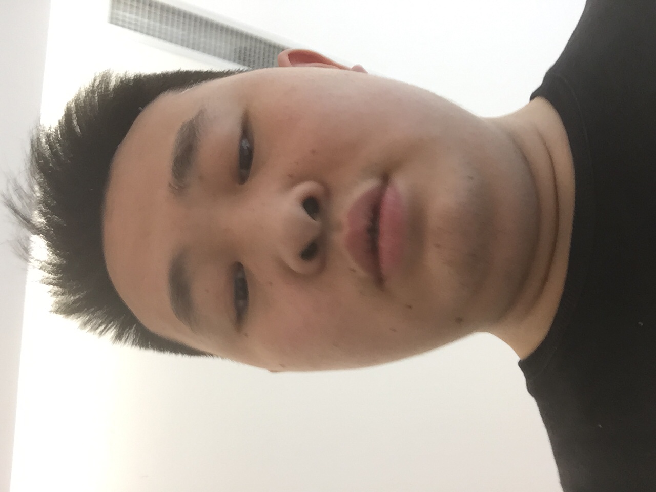 贴壁纸