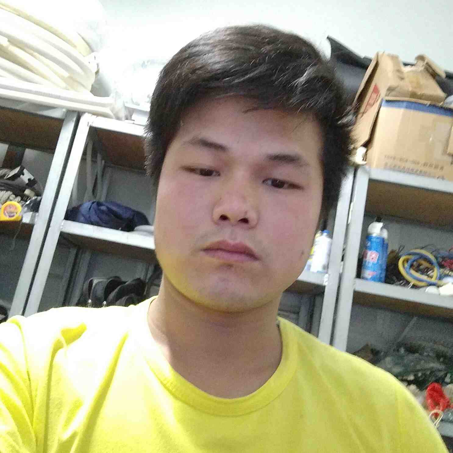 家电维修店维修空调维修
