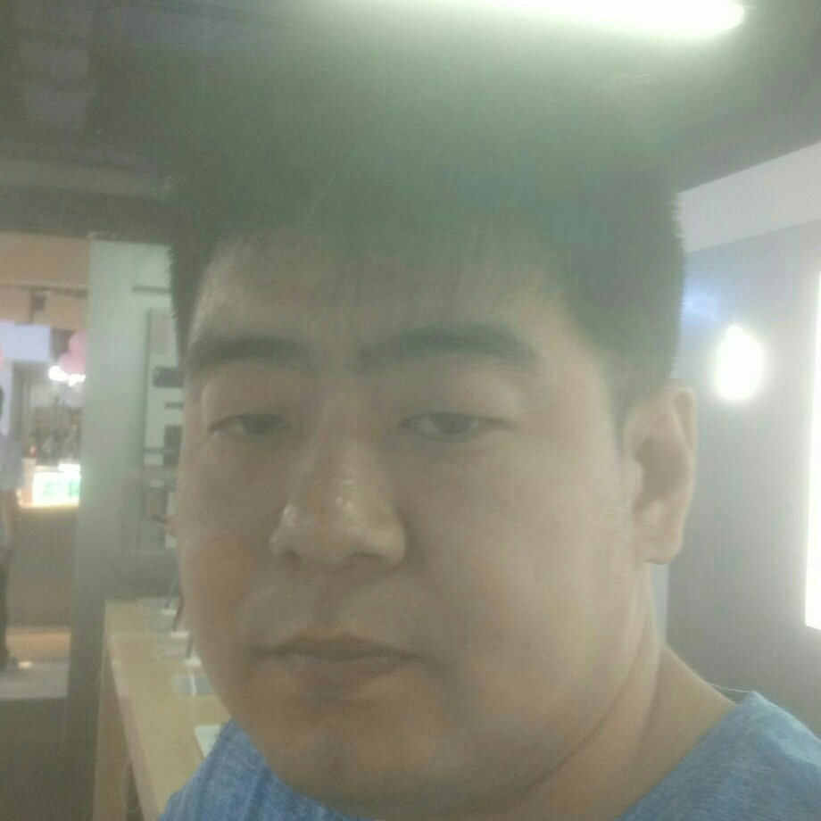 电工安装灯具