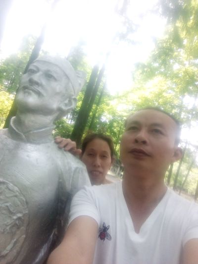 项目经理承接家装工装专业贴瓷砖专业贴瓷砖