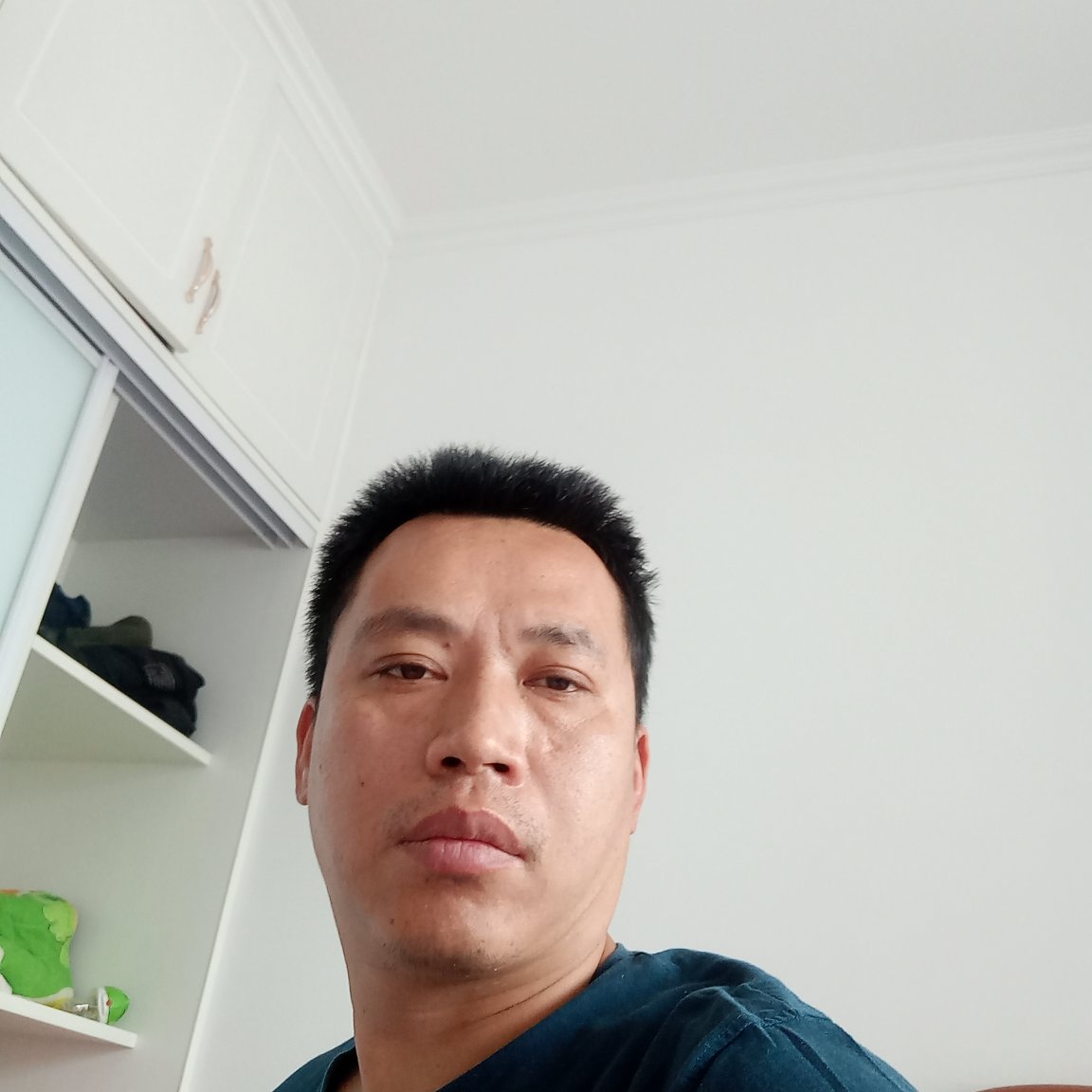 装修整装