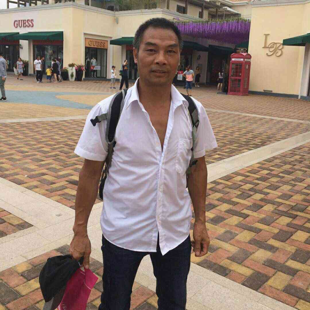 精装地板瓷片地板瓷片等精装地板瓷片