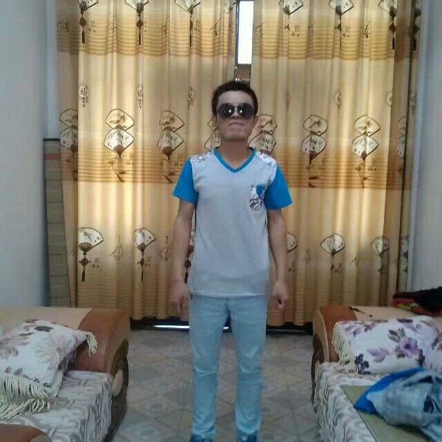 油漆刮腻子刮腻子油漆刮家油漆