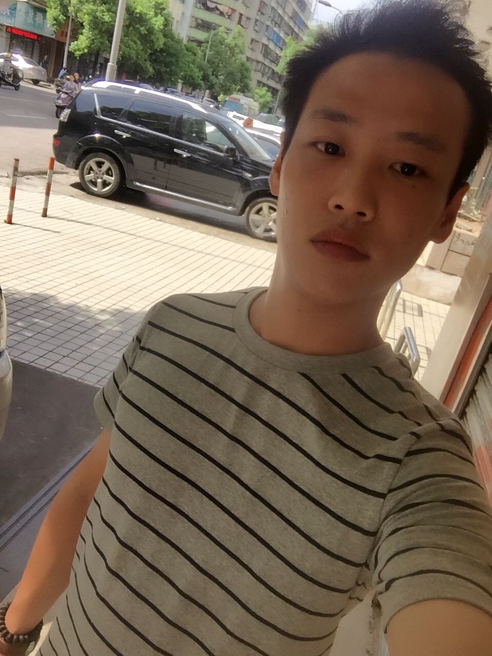 专业承接广州市内装修拆除等工程