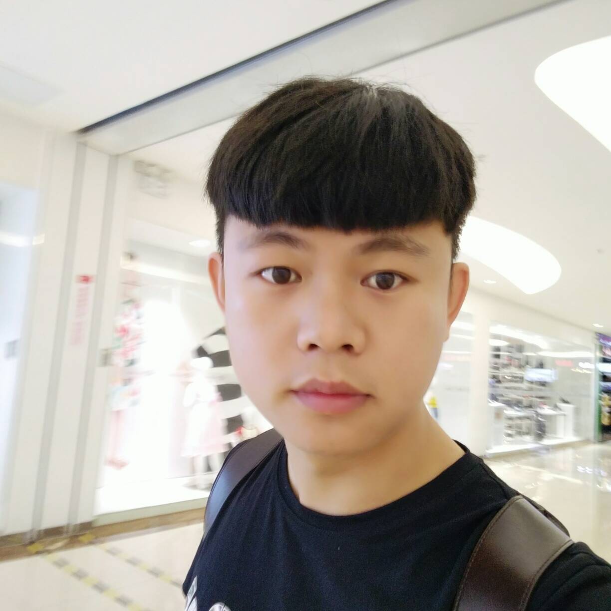 发型师