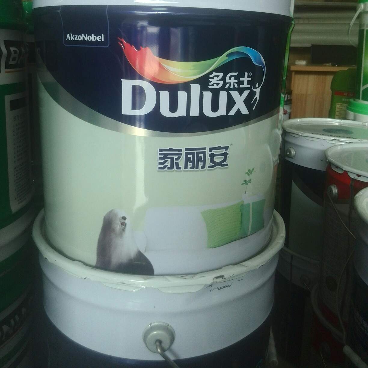 多乐士立邦