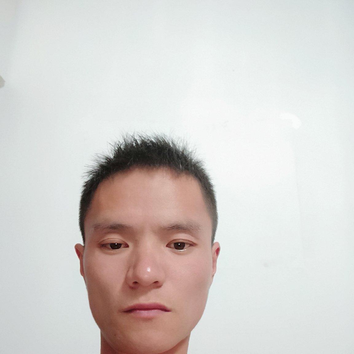 钻孔装灯快修装灯钻孔