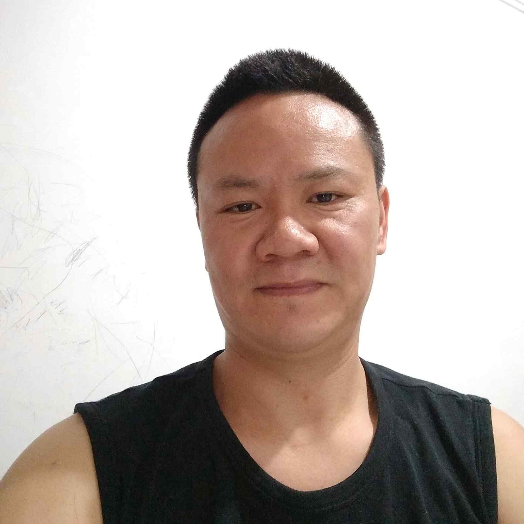 贴壁纸刮腻子贴壁纸刮腻子刮腻子贴壁纸