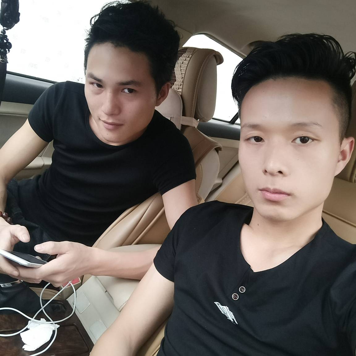 扇灰油漆扇灰油漆装修