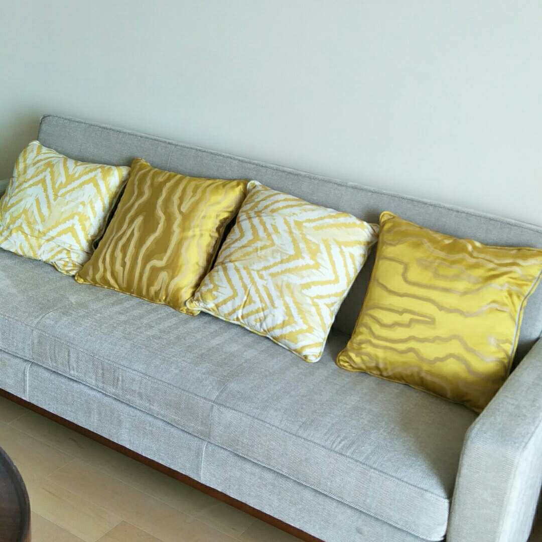 承包家具安装，酒店家具安装，公司搬场需要的电话联系13062806037