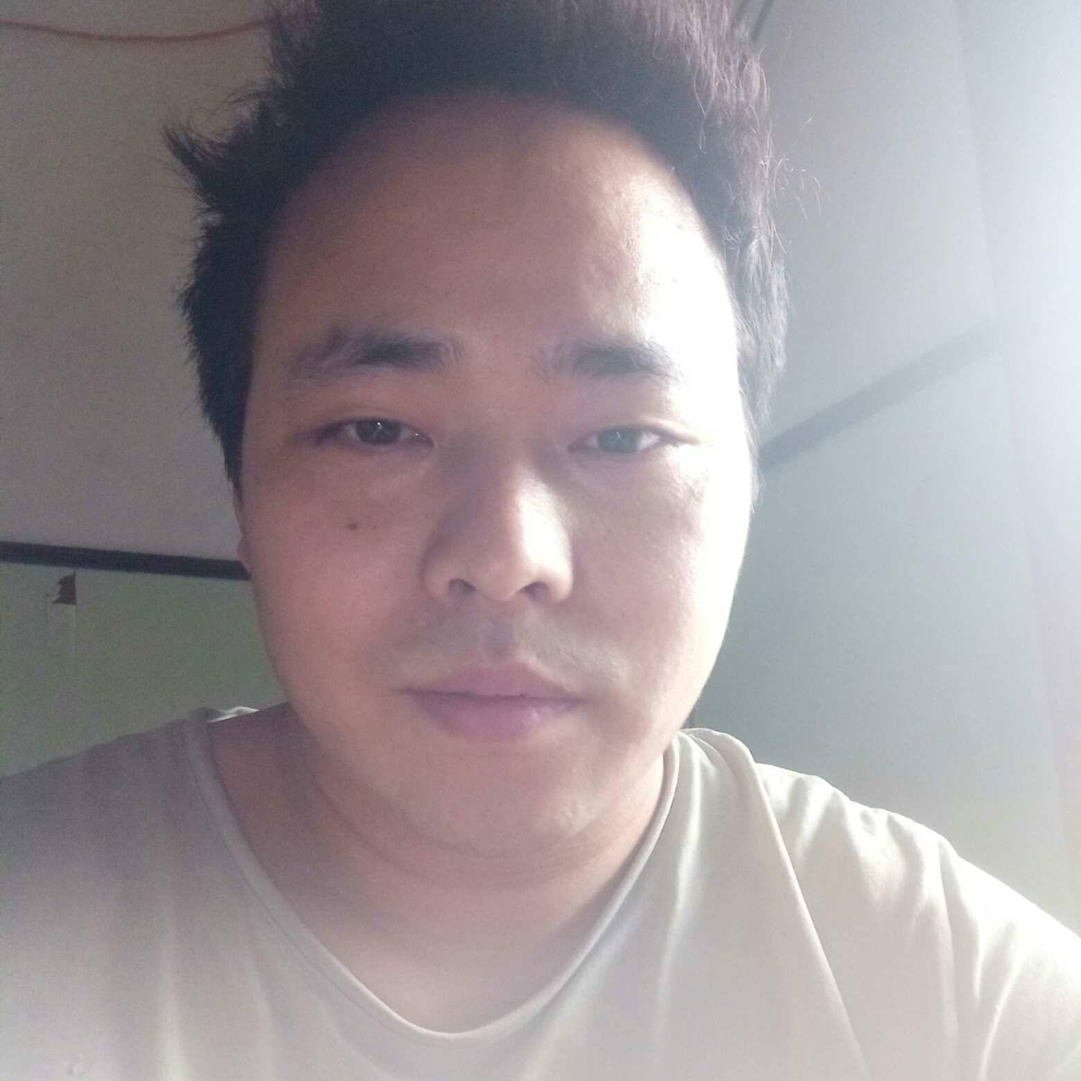 地龙地板实木地板安装地板维修地板售后
