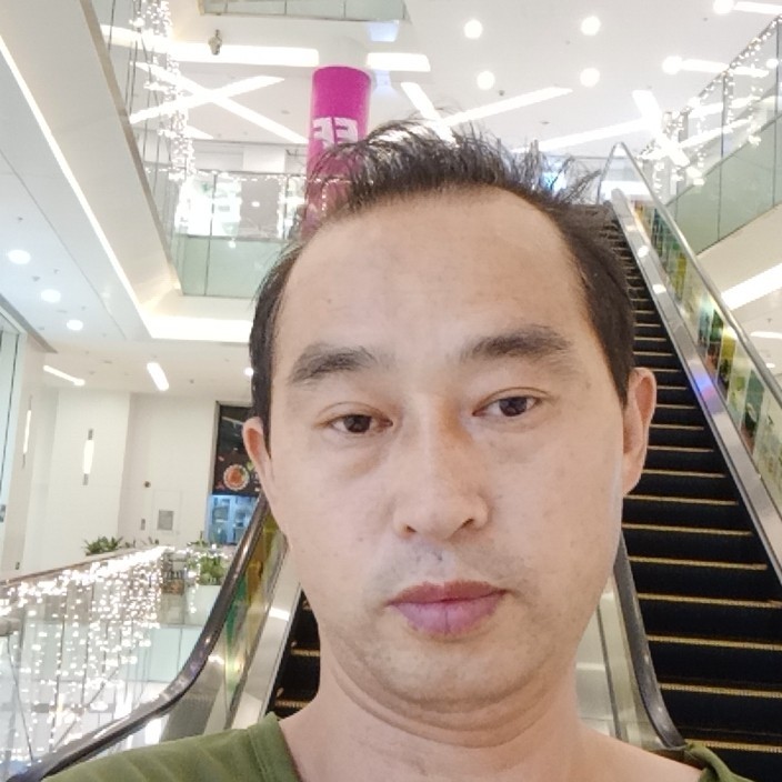 专业维修各品牌空调、制冷、维修、加雪种、清洗保养一条龙服务