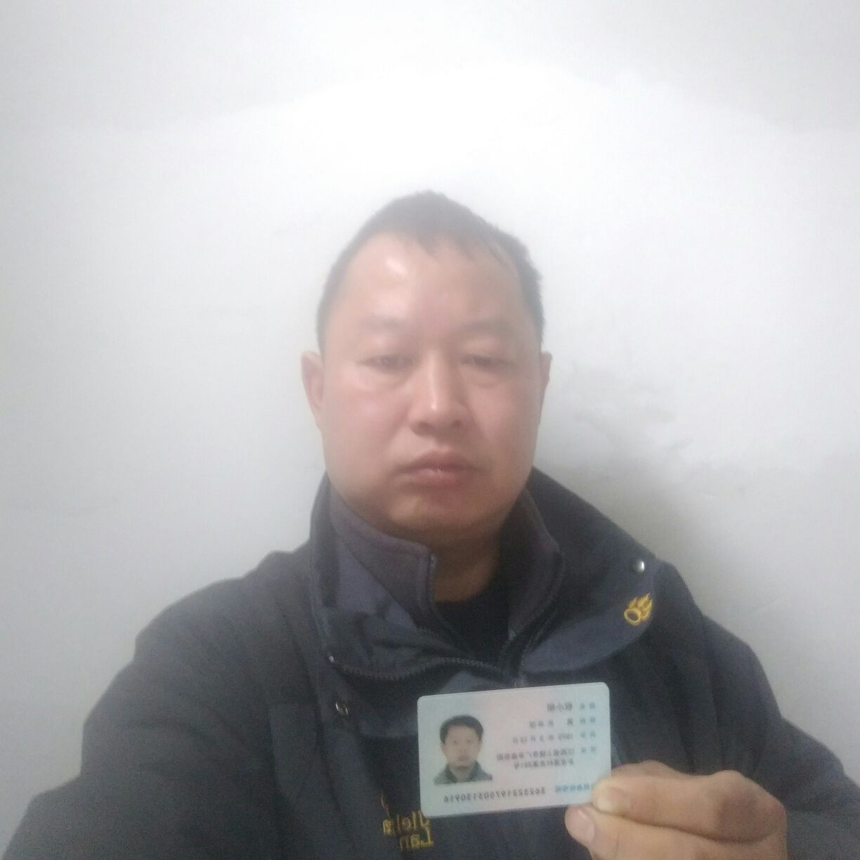 安装维修装修瓷砖美缝墙纸纸铺贴旧房翻新