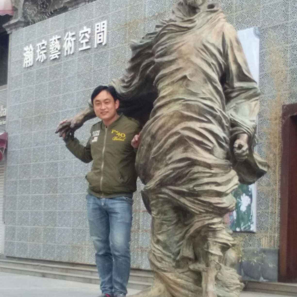 刷浆刮腻子刷浆刮腻子