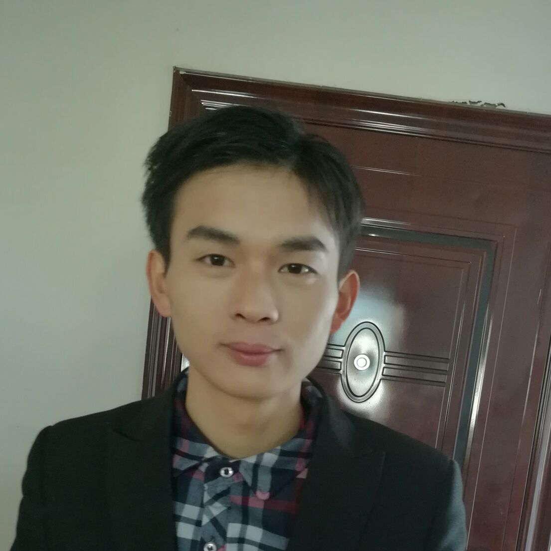 洁具安装等等墙纸窗帘安装水电安装改造灯具开关安装