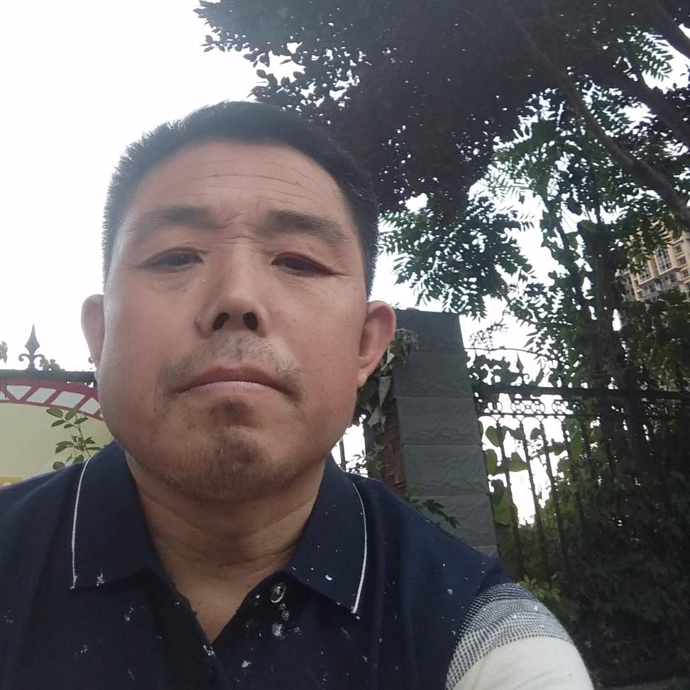 安装实木门