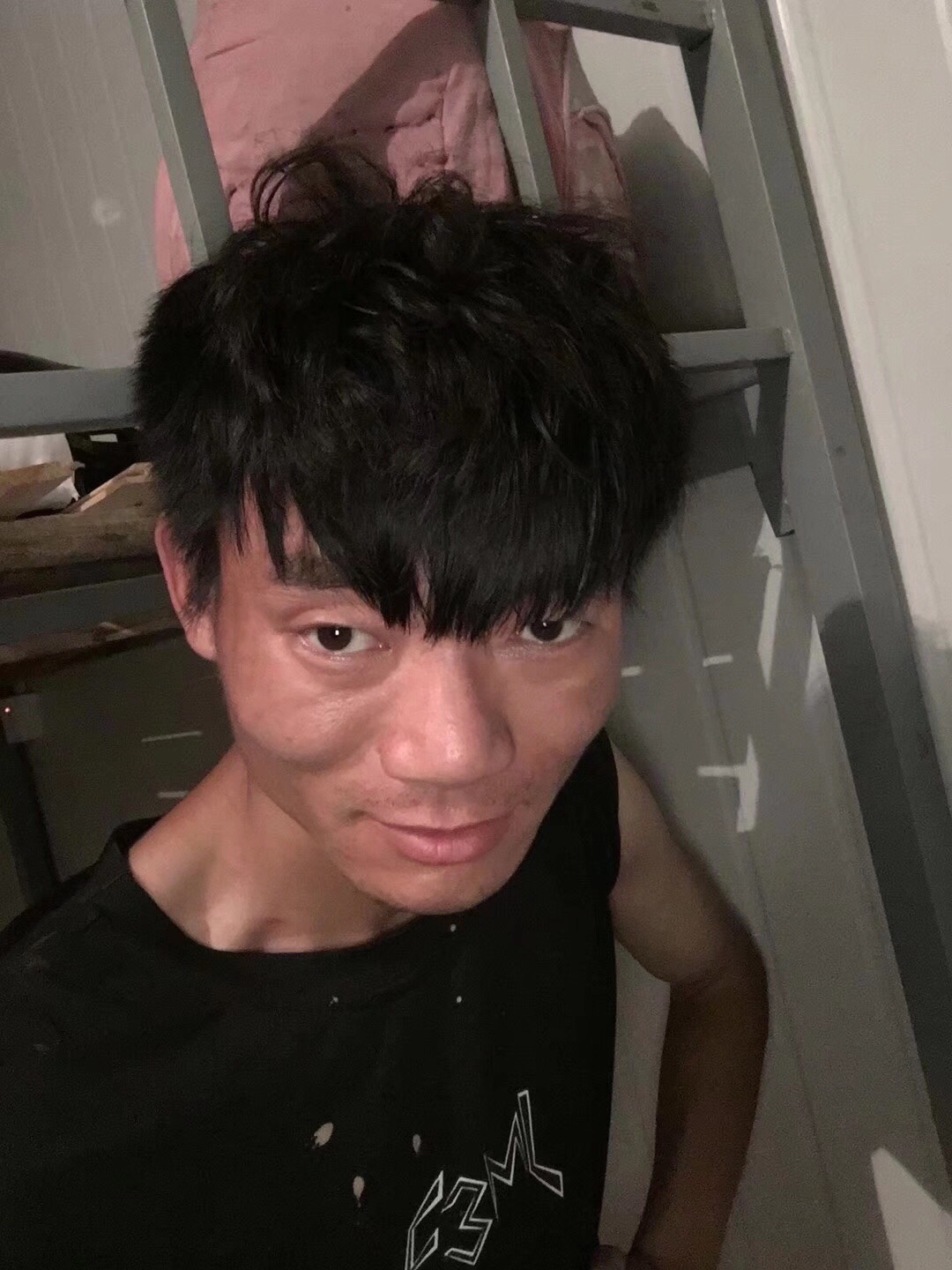 吊顶装饰电焊