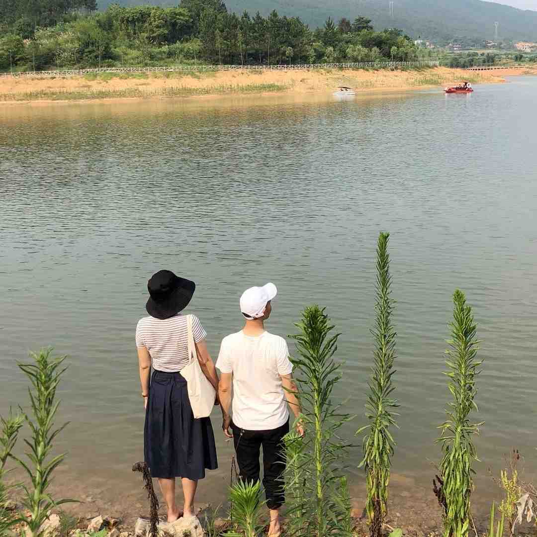 安装空调师傅