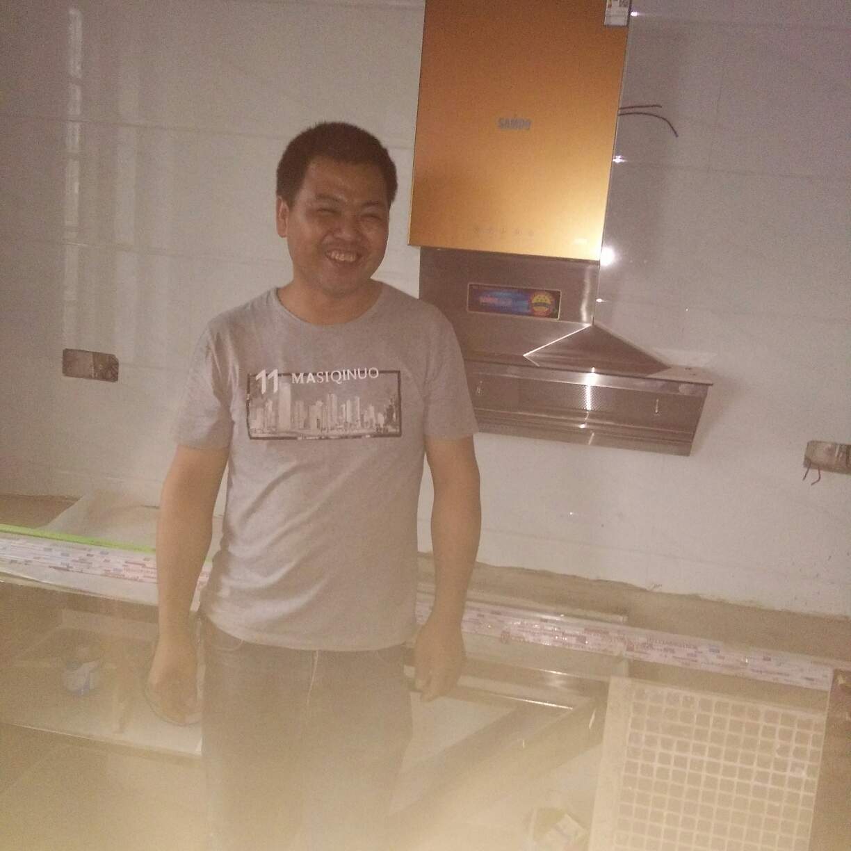 卫浴灯饰安装晾衣架安装卫浴洁具维修灯饰维修