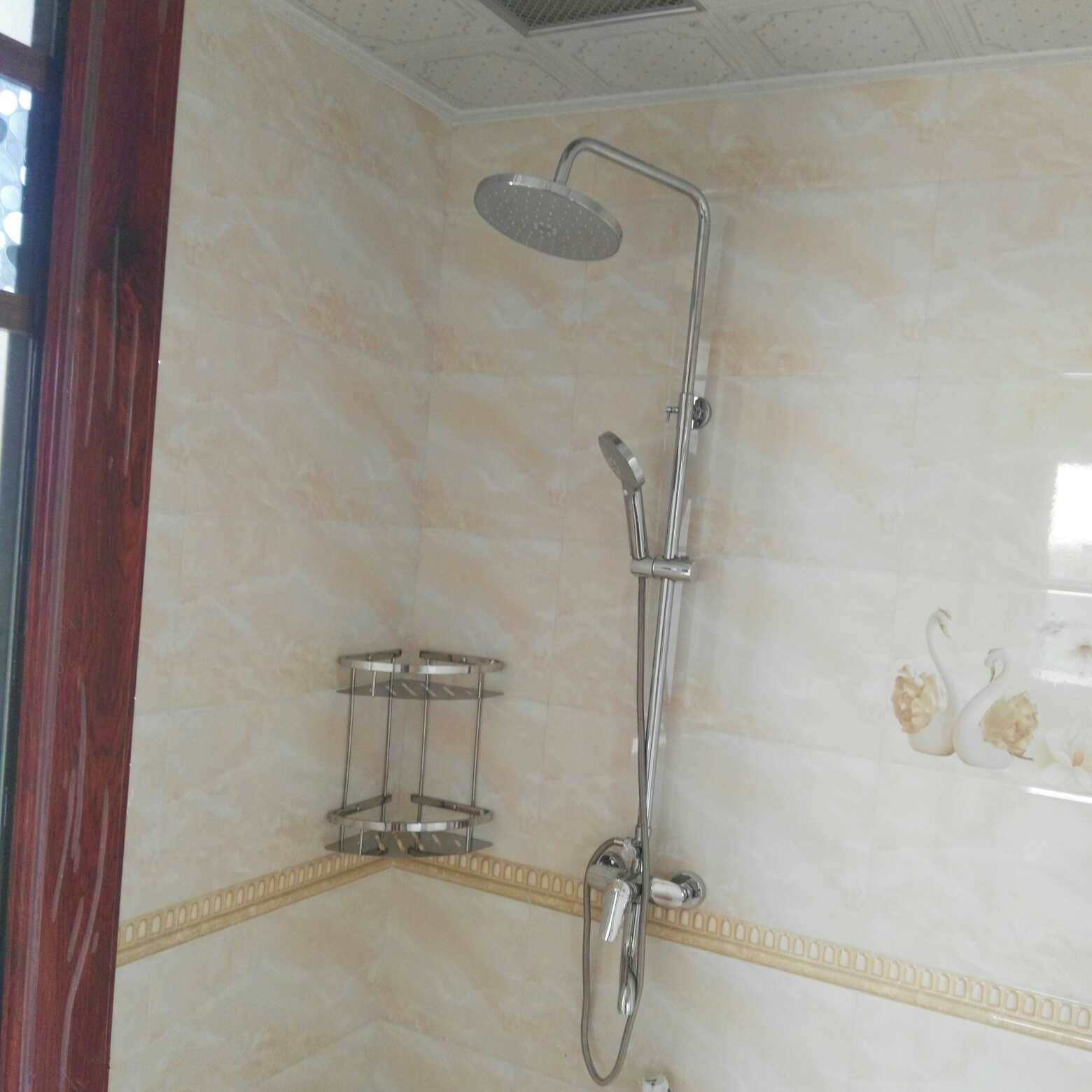 灯具卫浴安装灯卫浴晾衣架