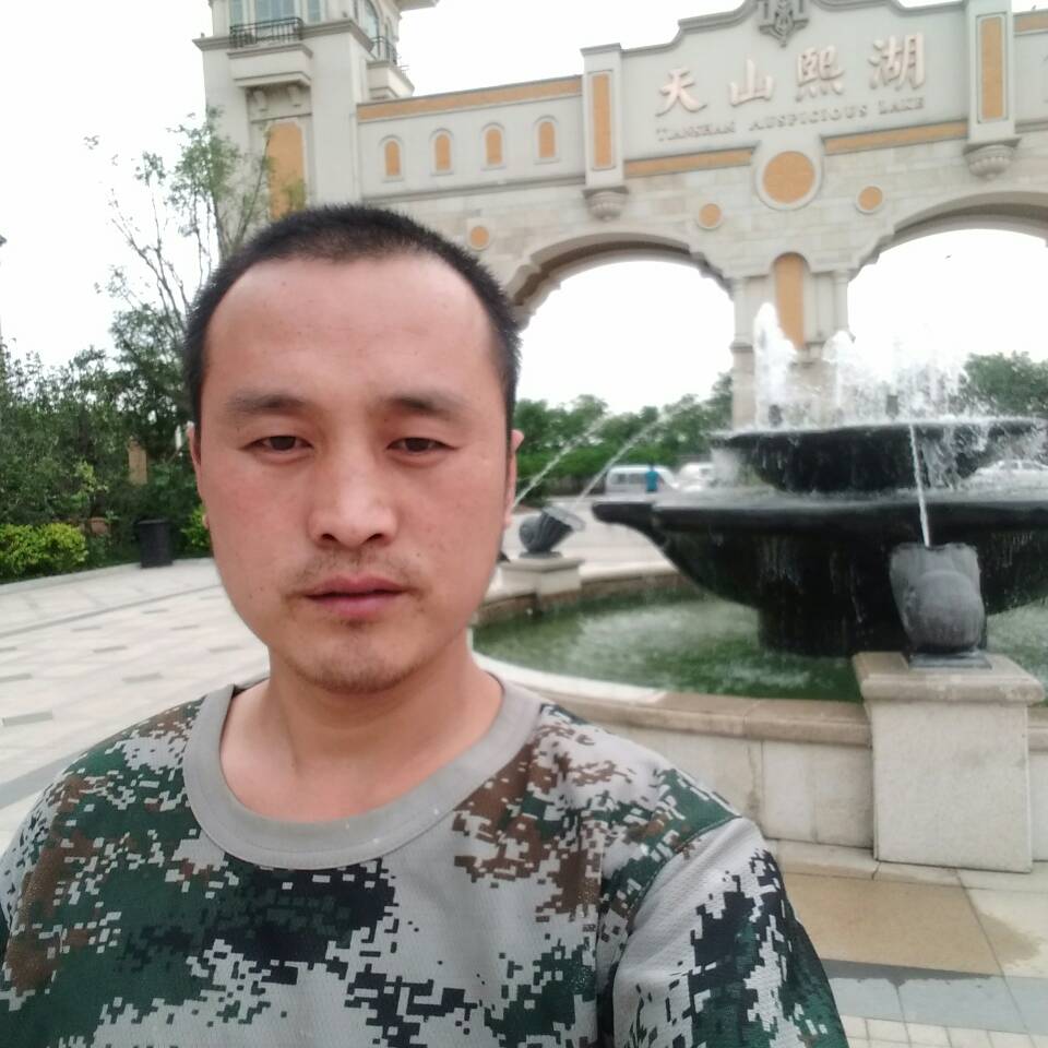 贴壁纸专业则贴壁纸