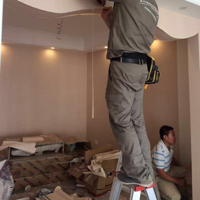 把更高的品质、卓越的服务和健康环保的生活理念带给每一位客户！