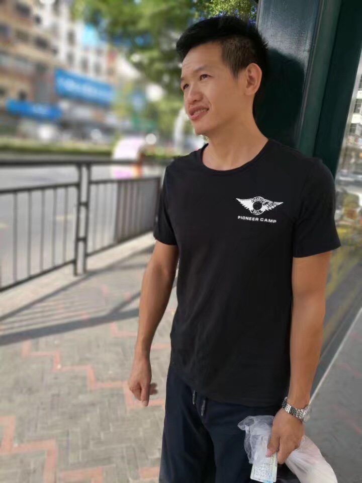 家具安装衣柜安装上墙寸挂画