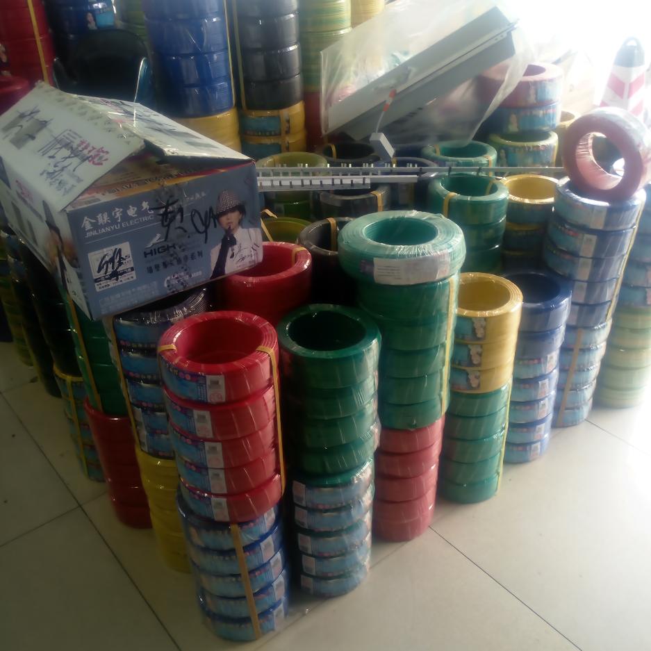 水电网络监控木工隔墙天花装修