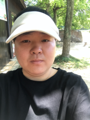 护士