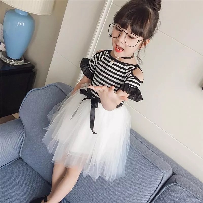 组装鞋柜