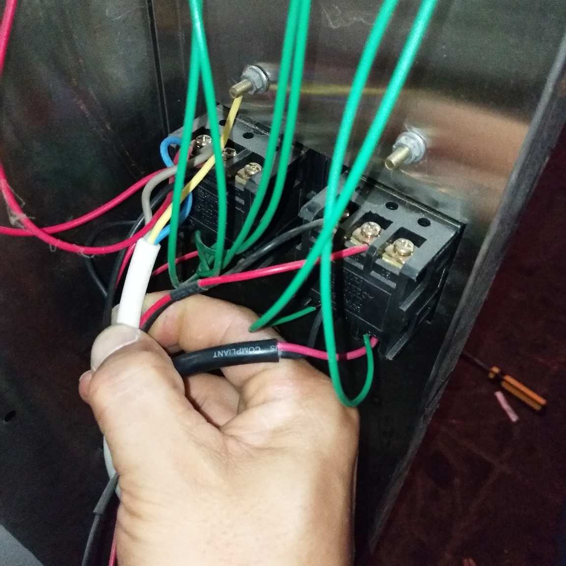 水电工水电洁具安装