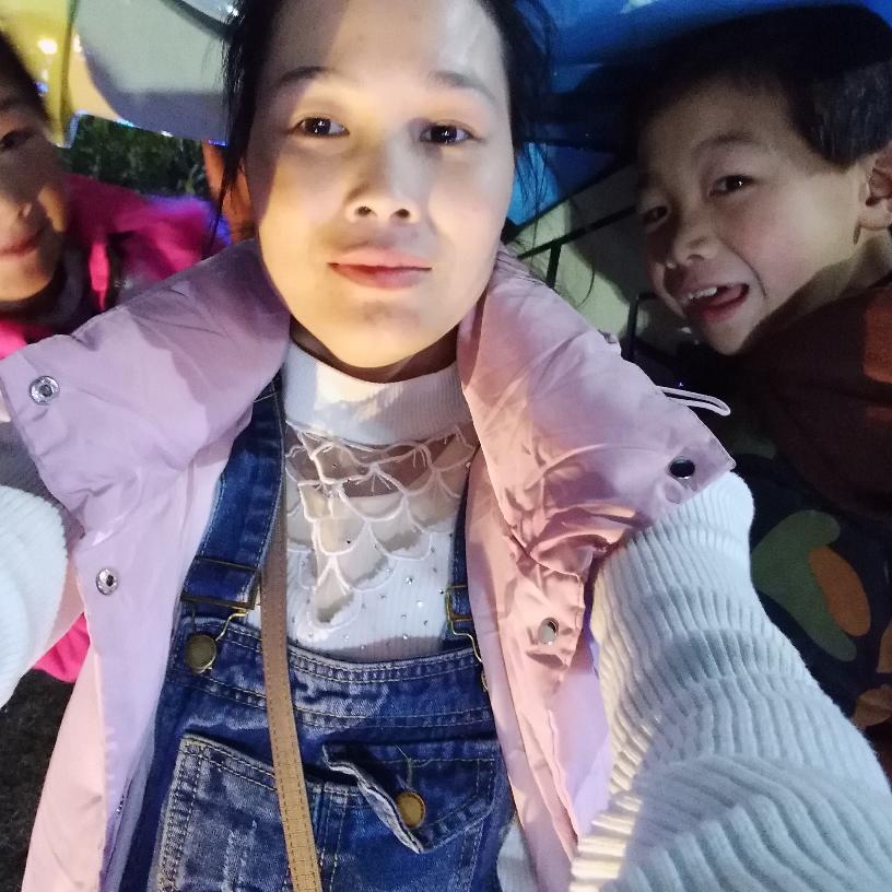 无沙地面找平，卫生间回填宝回填，天面隔热材料，一次使用，终身受益，一，有阻水功能，对楼层漏水有特别好的效果，二，轻质型，对楼层有减轻压力，三，保护型，对水管，电线不破坏，不损伤，对家装，写字楼，办公室，有特别的效果，