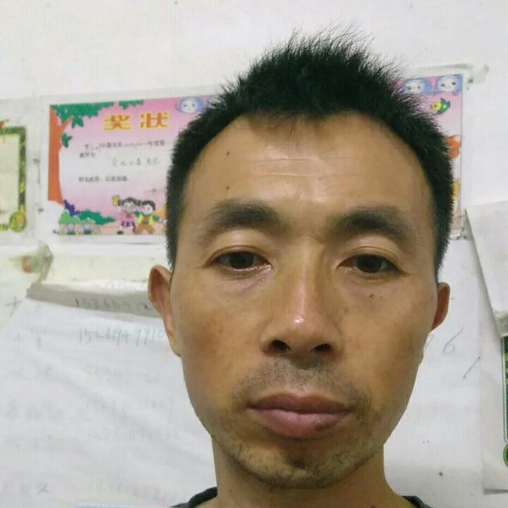 承接南通周边感应门自动开门机指纹锁酒店锁业务，承接活动隔墙办公玻璃隔断业务。