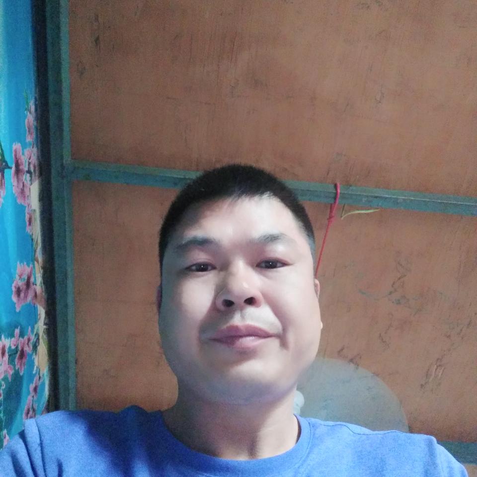 卫浴灯具安装