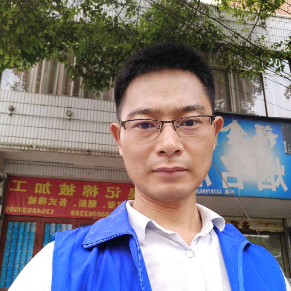 专业清洗各种家电与自来水管清洗。